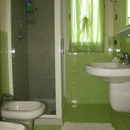 Borgo Del Torchio B1 * Manerba del Garda